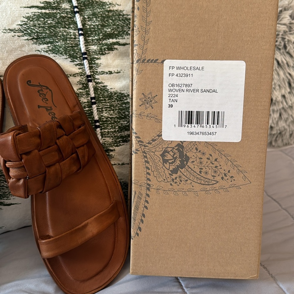 NEW IN BOX Free People Woven River Sandal Tan-Size 39 - Picture 5 of 8